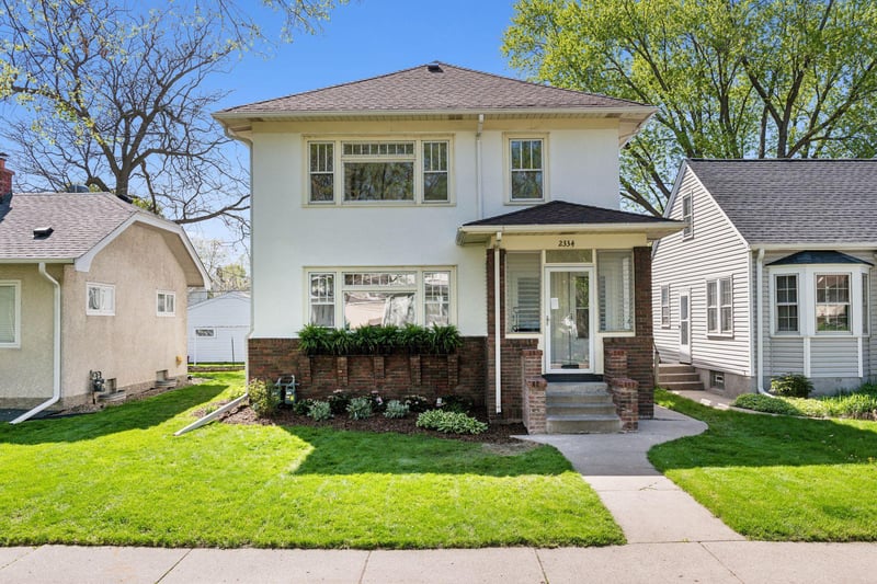 2334 Benjamin St NE, Minneapolis, MN 55418