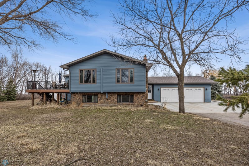 6272 130th Ave S, Sabin, MN 56580