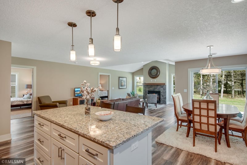 15561 Xalapa St NE, Columbus, MN 55025