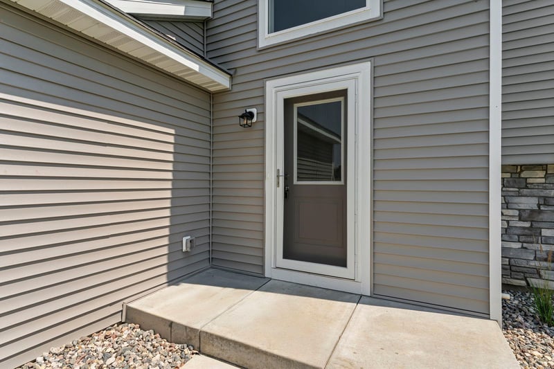 30410 72nd Avenue Way, Cannon Falls, MN 55009