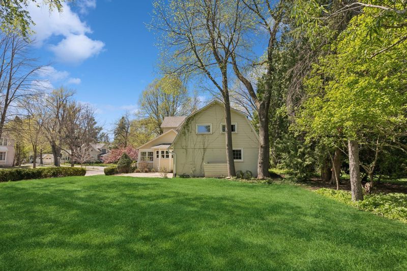 319 Elm St, Northfield, MN 55057