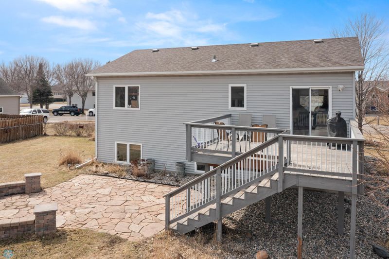 405 Mariann Ln, Dilworth, MN 56529