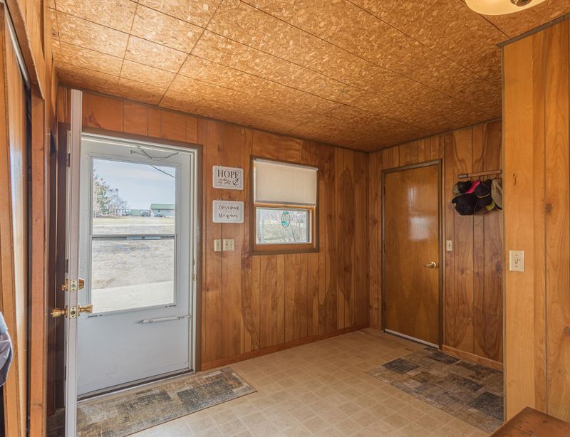 43552 W Paul Lake Dr, Perham, MN 56573