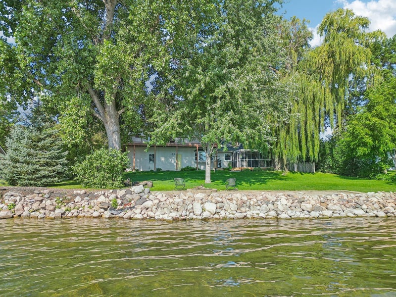 5486 County Road 8 SW, Waverly, MN 55390
