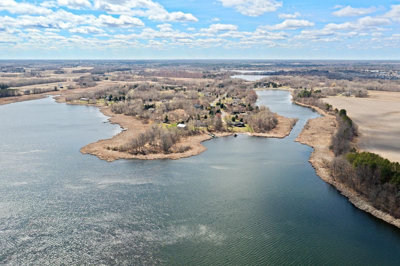 2729 319th Ln NE, Cambridge, MN 55008