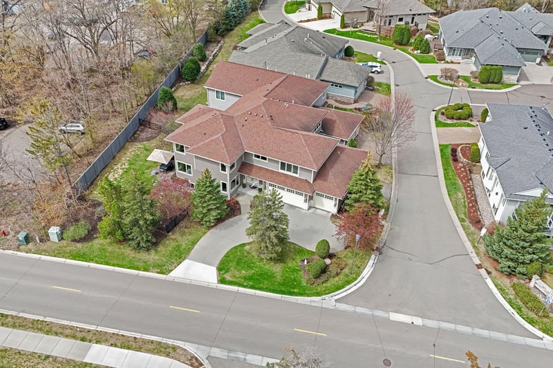 17403 Sanctuary Dr, Wayzata, MN 55391