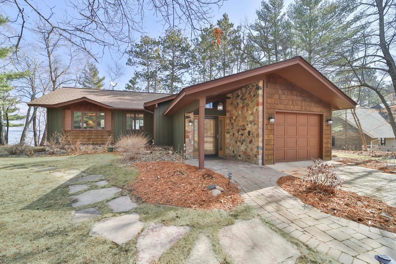 9302 Interlachen Rd, Nisswa, MN 56468