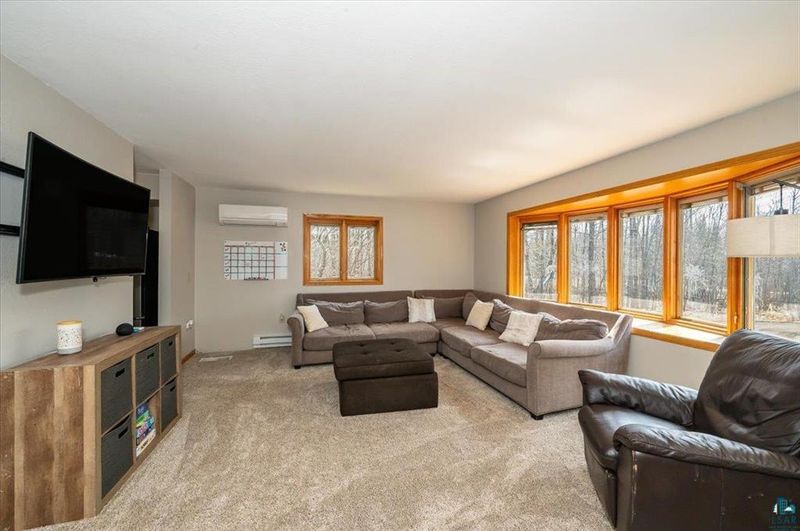 12291 E Lindgren Rd, Maple, WI 54854