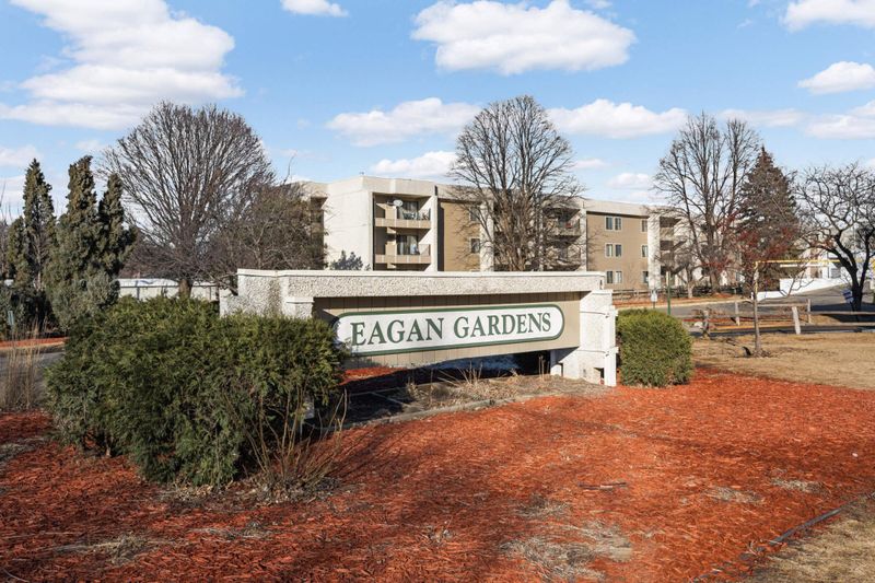 4110 Rahn Rd #312, Eagan, MN 55122