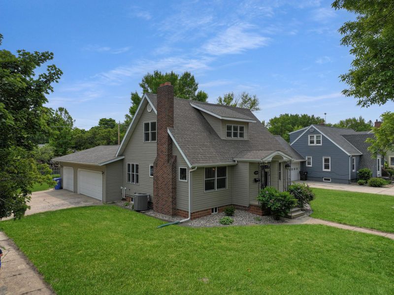 2809 Norwood Ave, Slayton, MN 56172