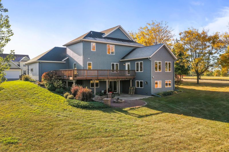 3331 Limerick Ln NE, Rochester, MN 55906