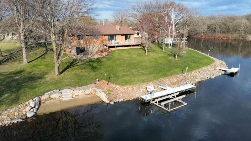 591 Central Ave SE, Richmond, MN 56368