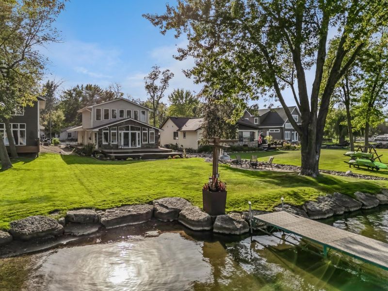 1867 Beach Dr SE, Forest Lake, MN 55025