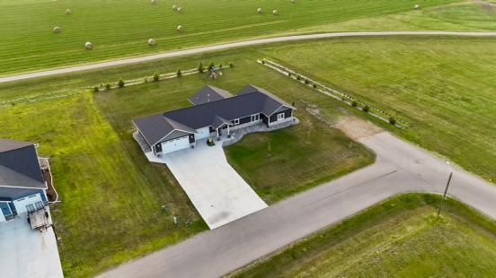 319 5 St NW, Ulen, MN 56585