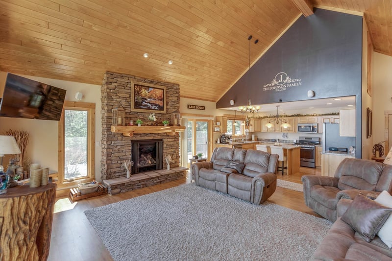 31690 Large Pine Trl, Laporte, MN 56461