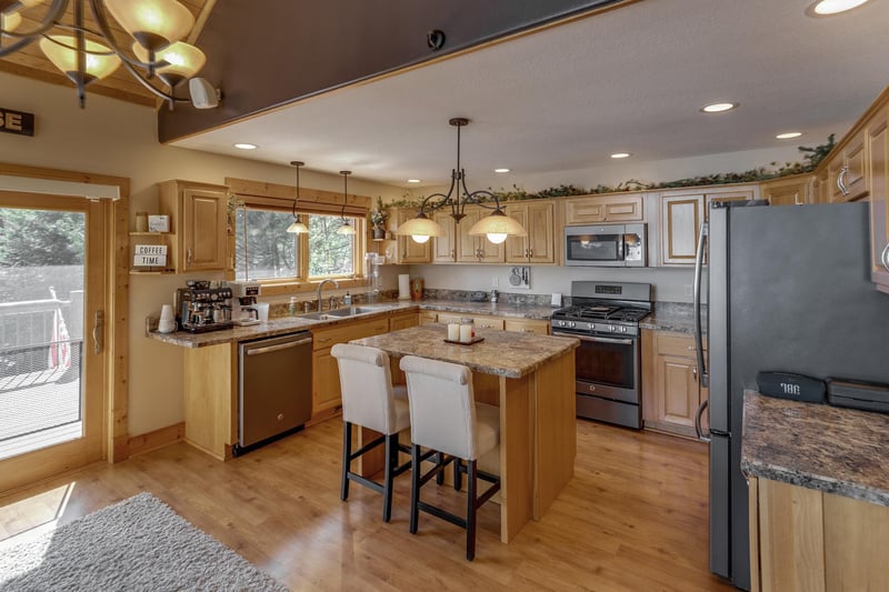 31690 Large Pine Trl, Laporte, MN 56461