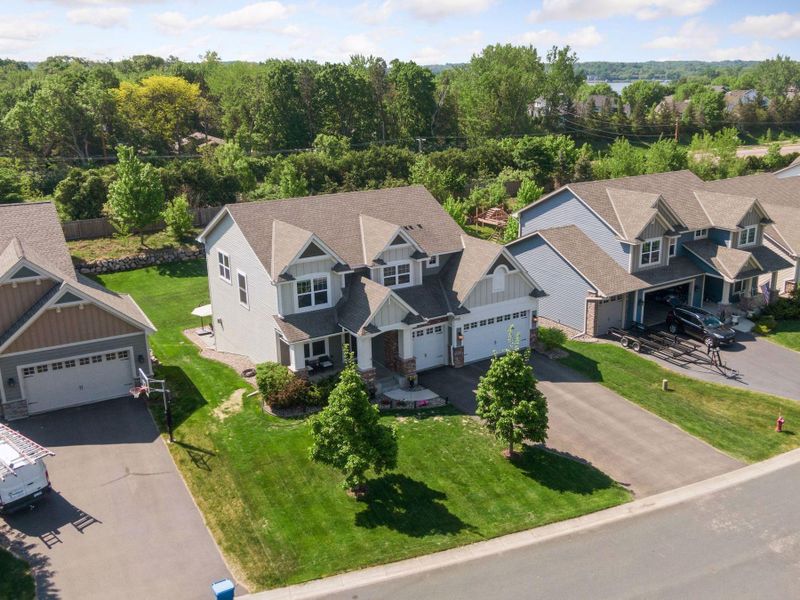 3609 Strawberry Ln, Excelsior, MN 55331