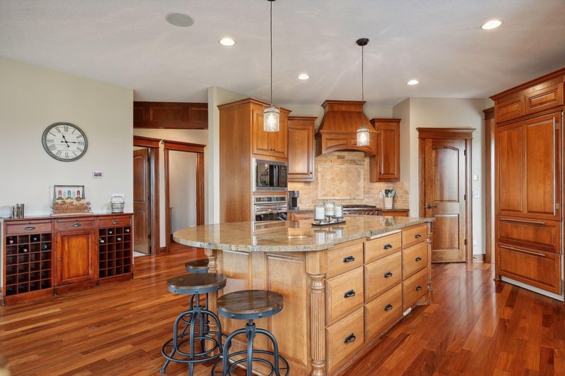 1632 Bishop Ave NW, Buffalo, MN 55313