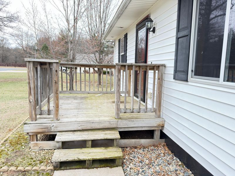 325 E Harrison Ave, Grantsburg, WI 54840