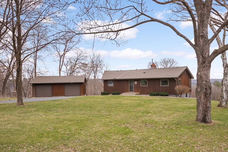 15777 Saint Croix Trl N, Marine On Saint Croix, MN 55047