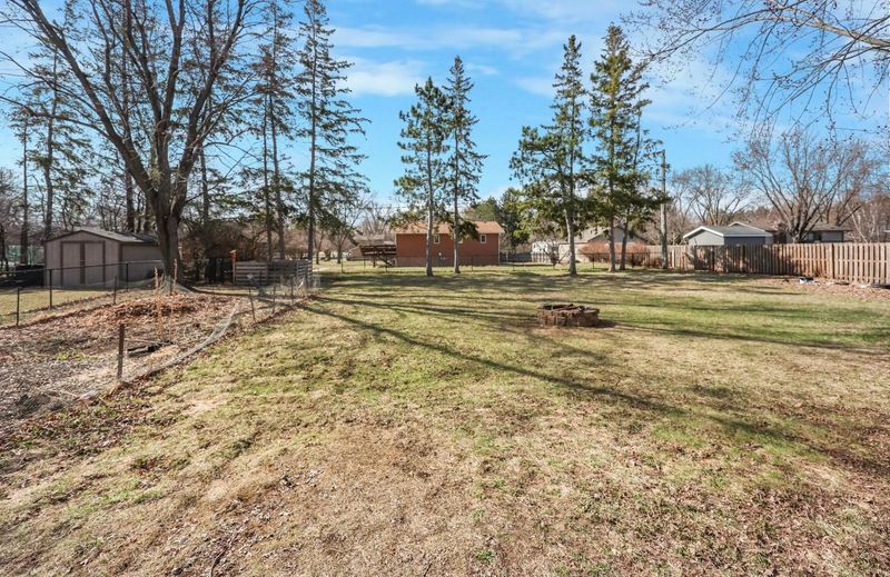 4316 Thru St, Saint Cloud, MN 56303