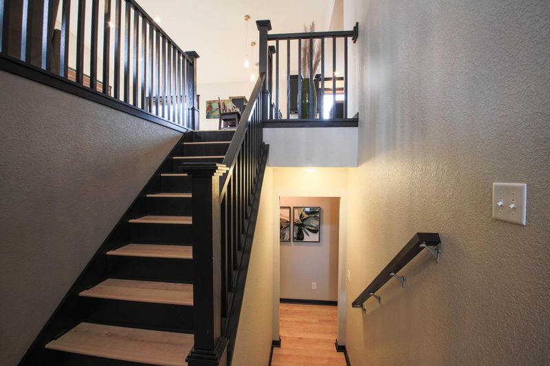 823 Harrison Dr, Big Lake, MN 55309