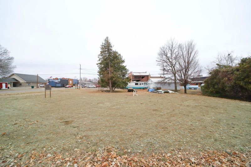 206 1st St NW, Crosby, MN 56441