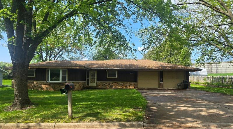 913 Spring Valley Ave NW, Preston, MN 55965