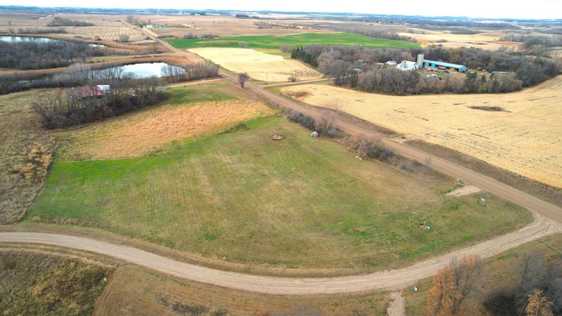 16510 Wolf Creek Rd NW, Evansville, MN 56326