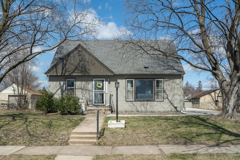 1749 5th St E, Saint Paul, MN 55106