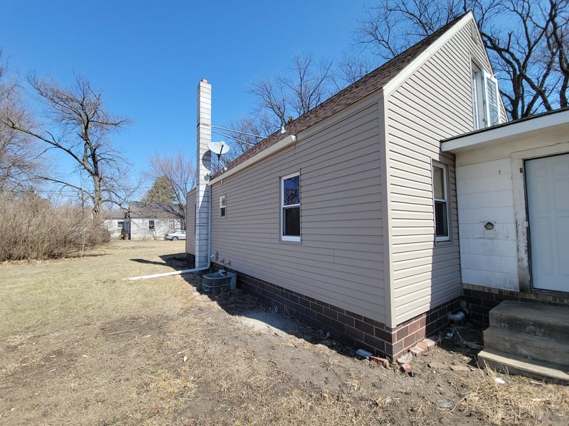 145 S Lindberg Ave, Dunnell, MN 56127