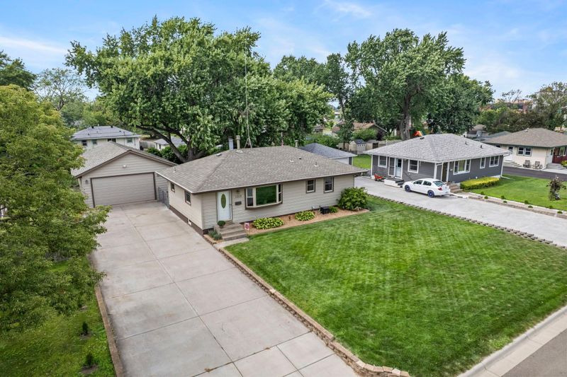 5819 Irving Ave N, Brooklyn Center, MN 55430