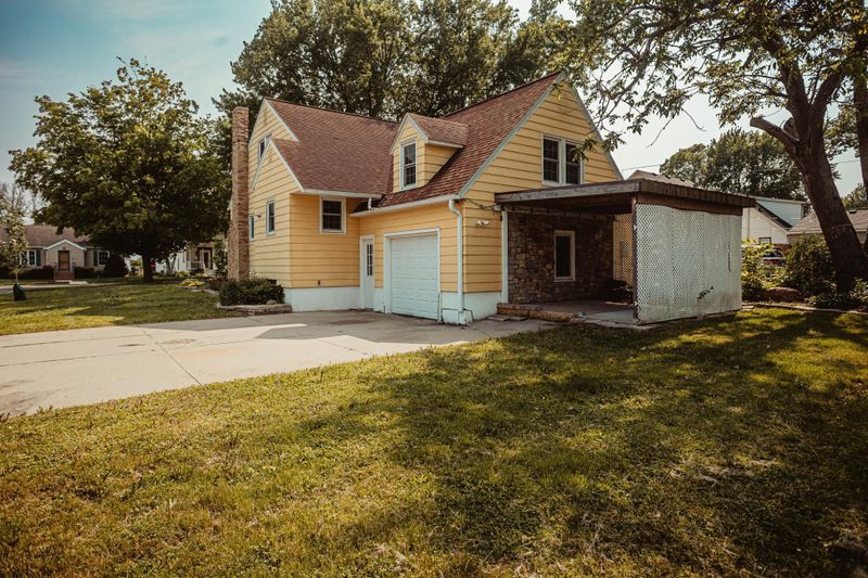 800 5th Ave SW, Austin, MN 55912