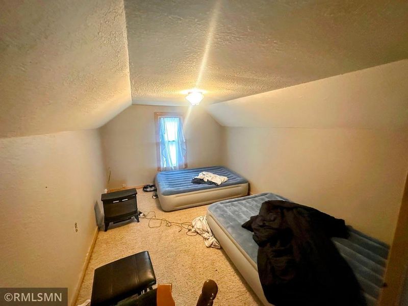 1103 Hilton Rd, Little Falls, MN 56345