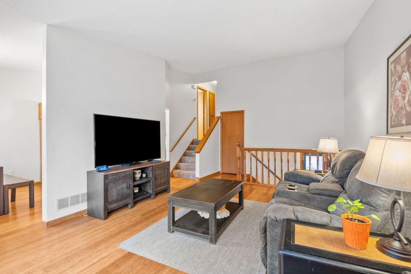 2354 14th Ter NW, New Brighton, MN 55112