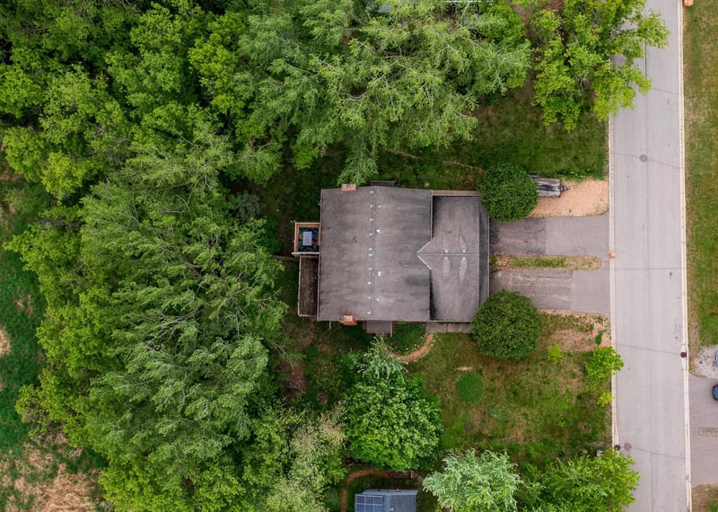 5881 Covington Ln, Minnetonka, MN 55345