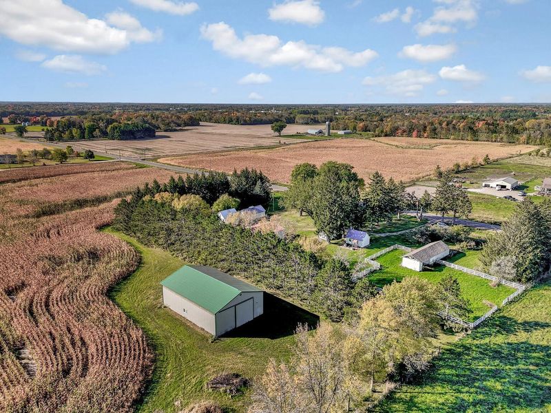 36155 Oriole Ave, Lindstrom, MN 55045