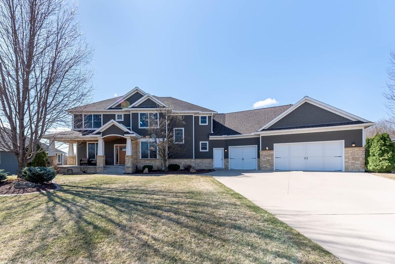 113 Sienna Cir, Mankato, MN 56001