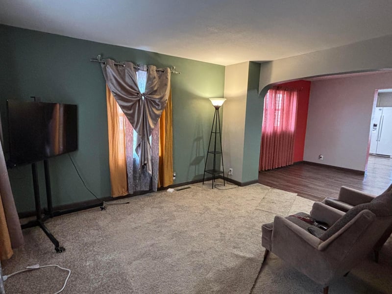 31 E Snelling Ave, Appleton, MN 56208
