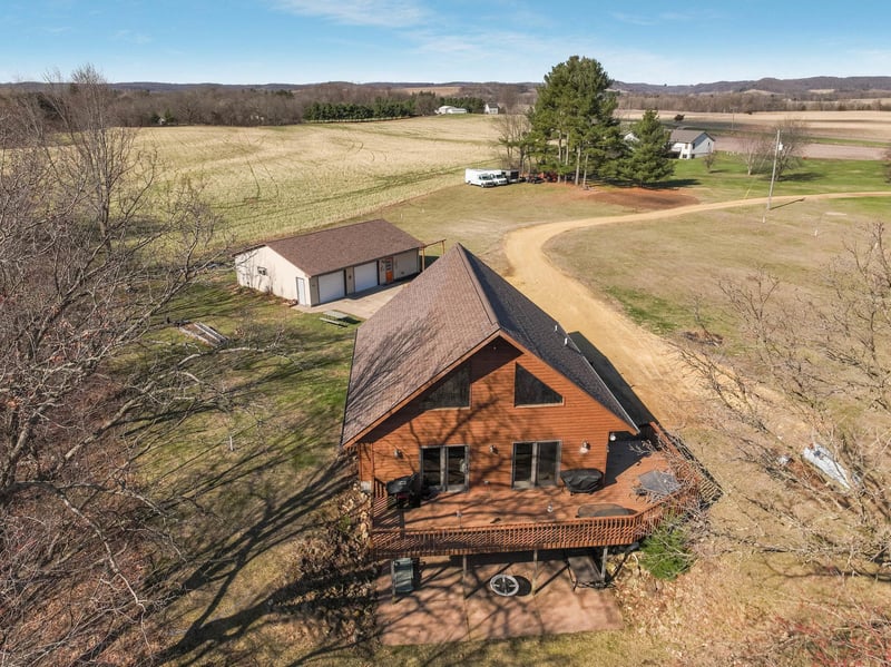W7297 County Road D, Arkansaw, WI 54721