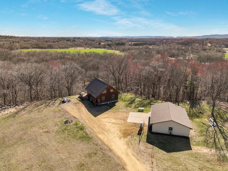 W7297 County Road D, Arkansaw, WI 54721