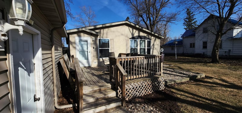 306 4th St S, Hoffman, MN 56339