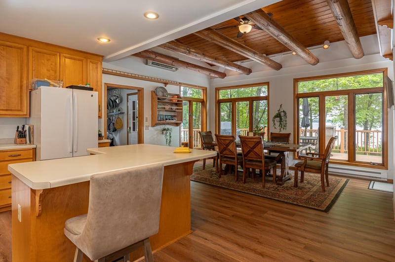 615 Spain Dr NW, Hackensack, MN 56452
