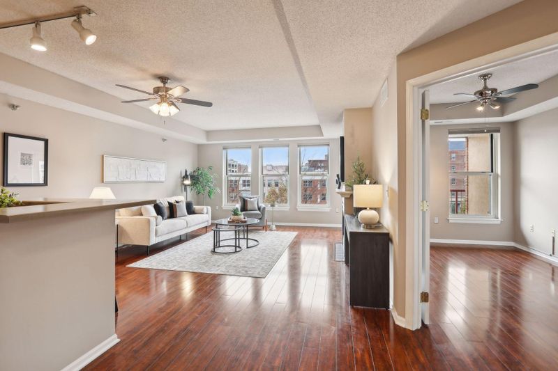 645 N 1st St #403, Minneapolis, MN 55401