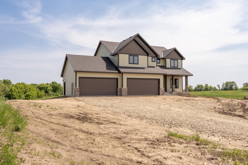 2417 Payten Ln, Jordan, MN 55352