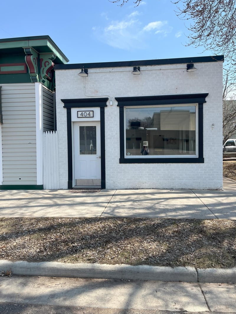 404 1st St, Shell Lake, WI 54871
