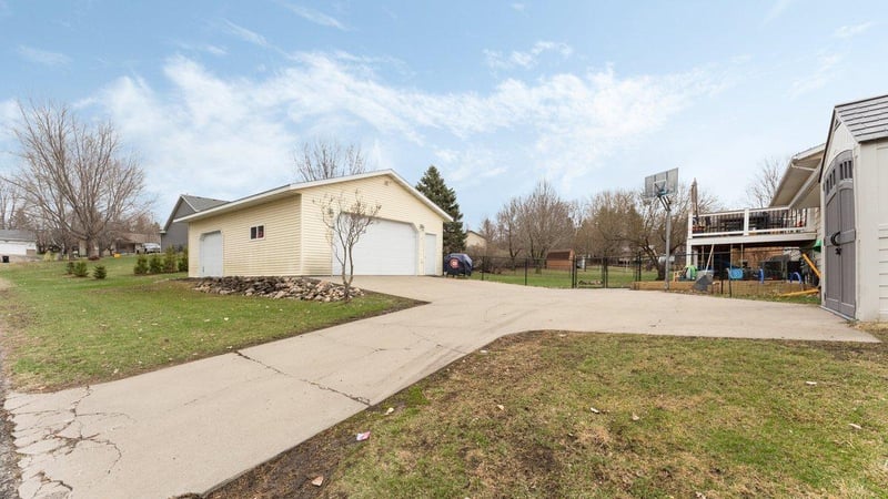 940 4th St, Holdingford, MN 56340