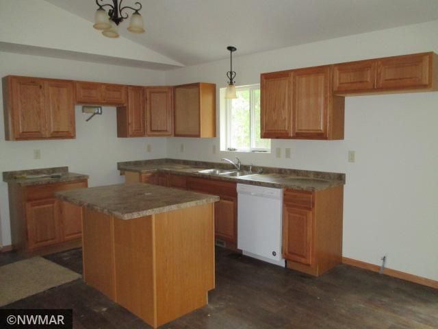 5123 Antiqua Ln, Bemidji, MN 56601