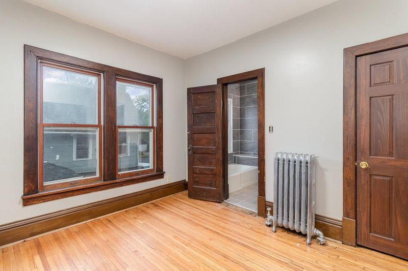 2807 17th Ave S, Minneapolis, MN 55407