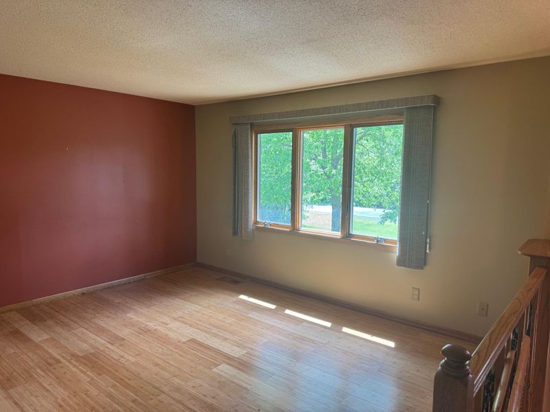 8820 Ogren Ave NE, Elk River, MN 55330